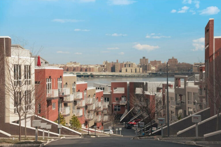 엣지워터(Edgewater) 타운은 어떤곳인가요?